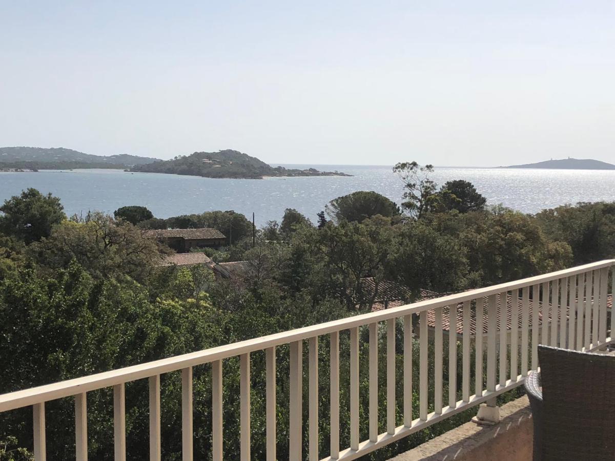 Les Pieds Dans L'eau Holiday home *
